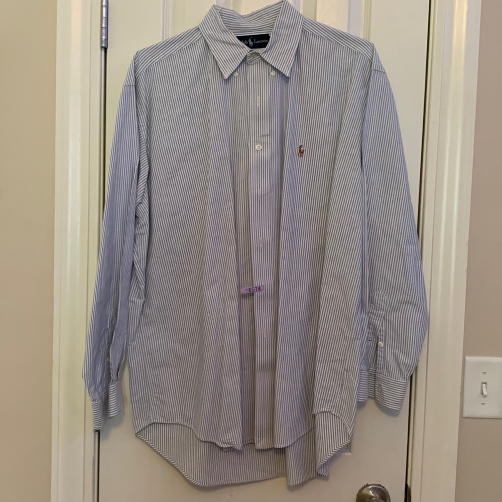 Men’s Ralph Lauren long sleeve button down. Size Large